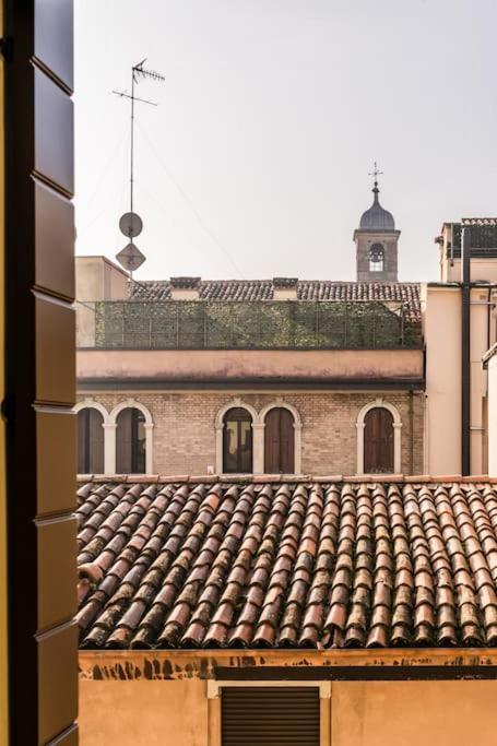 Enjoy Home - Studio Vicino Al Teatro Verdi Padova Exterior photo